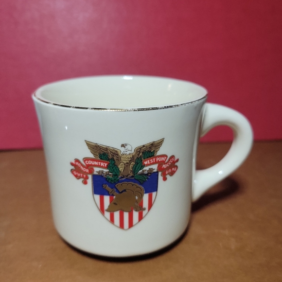 West Point Military Academy Crest Coat Of Arms Seal Coffee Mug VIntage - Picture 2 of 7